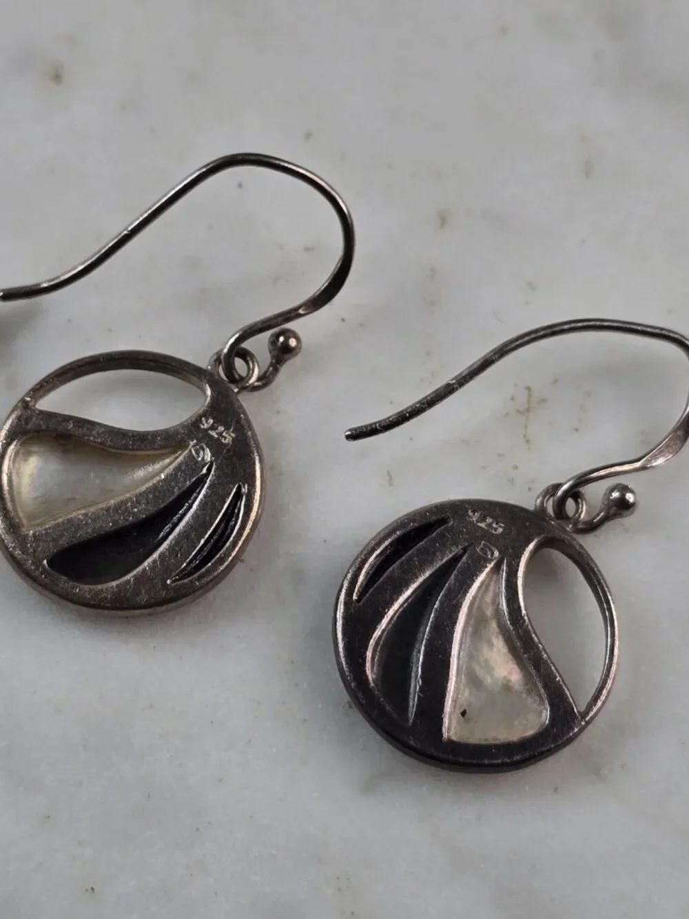 Womens Vintage Estate Sterling Silver MOP Earrings 3.0g E5590